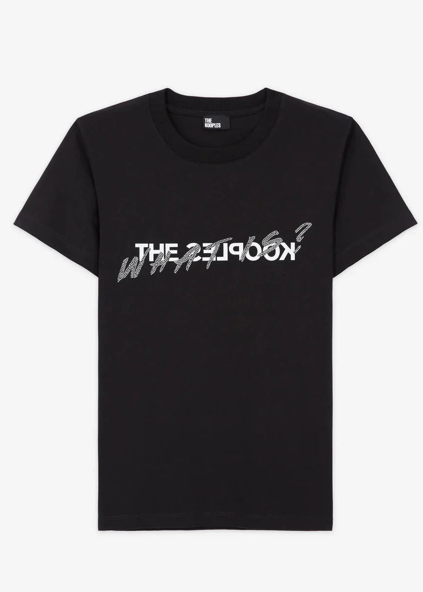 T-shirt What is black